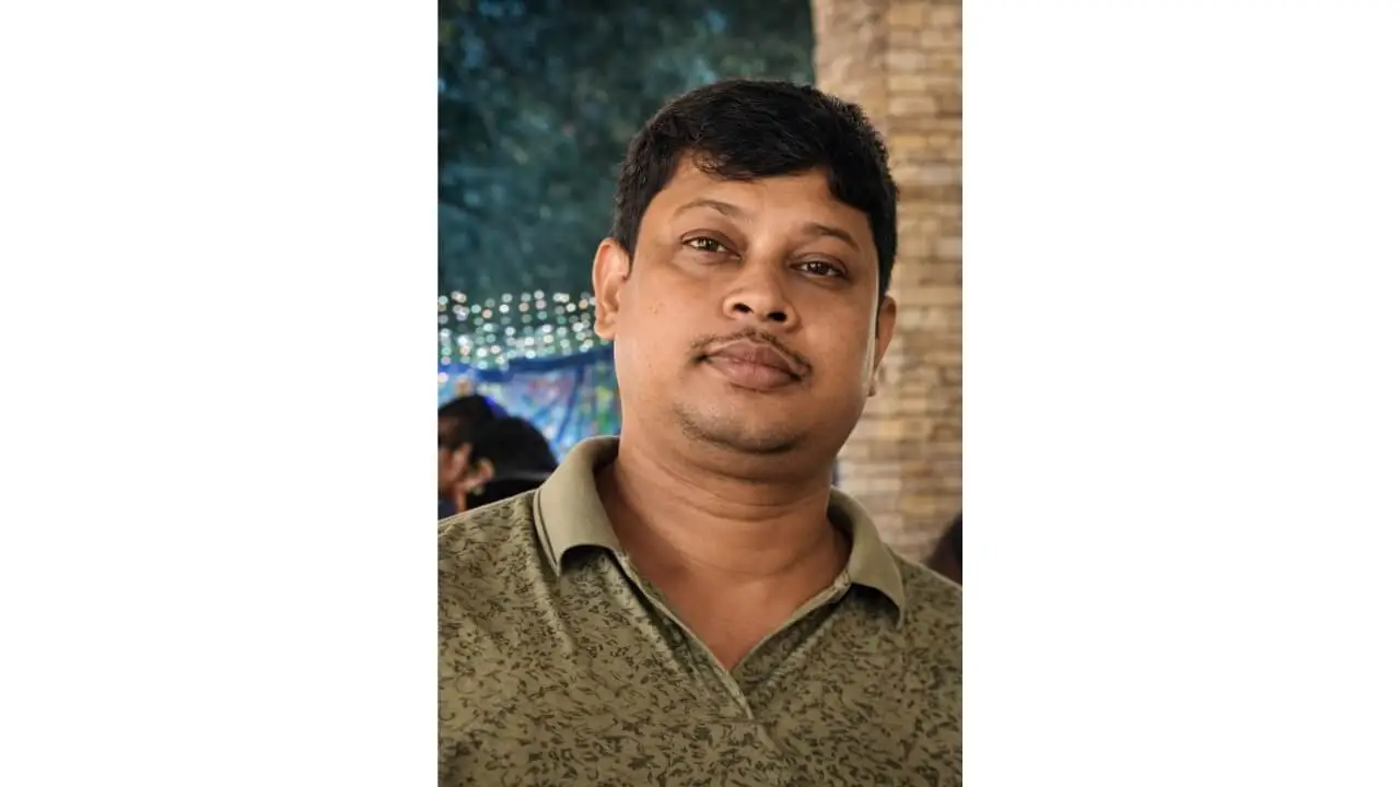 iQOO Z9 front camera HDR selfie sample with good dynamic range and face detail